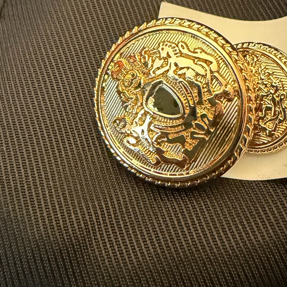 ZARA Double Breasted Shoulder
Pad Blazer - Picture 9 of 9